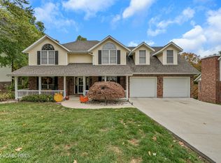 1615 Paddlewheel Cir, Jefferson City, MO 65109