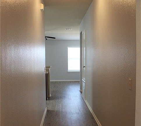 4th image of 108 Holland St