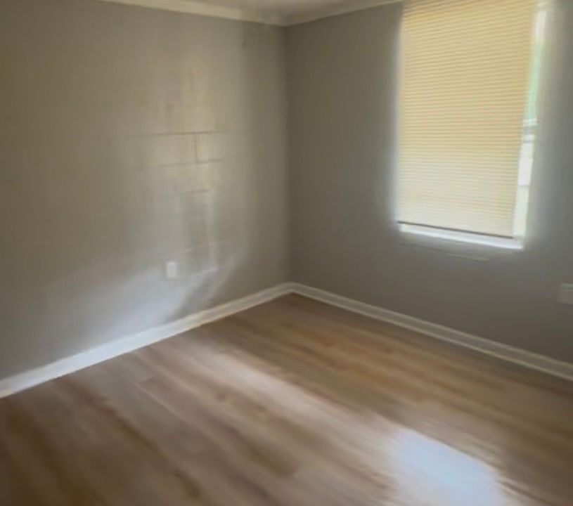 1st image of 901 S Maple St #B