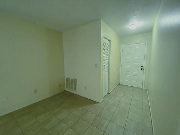 2nd image of 13019 124th Ave N