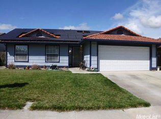 1543 Oak Canyon Dr, Newman, CA 95360