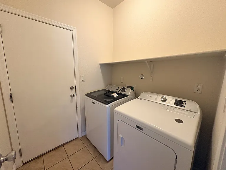 1 El Camino Loop NW — Photo 7