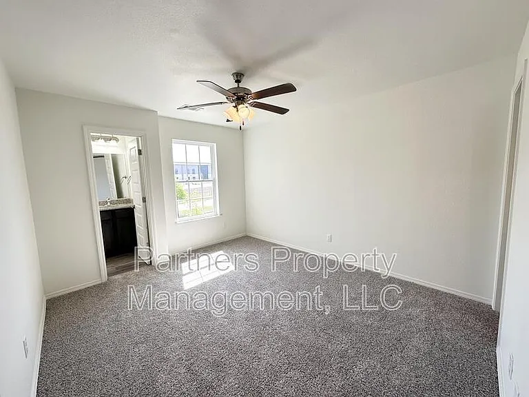 940 S Amarillo Ave #1 — Photo 16