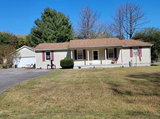 275 Hillwood Dr, Estill Springs, TN 37330