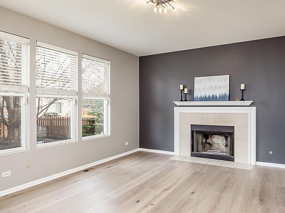 5th image of 25048 W Rockwell Ln