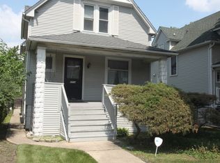 4054 W Waveland Ave, Chicago, IL 60641