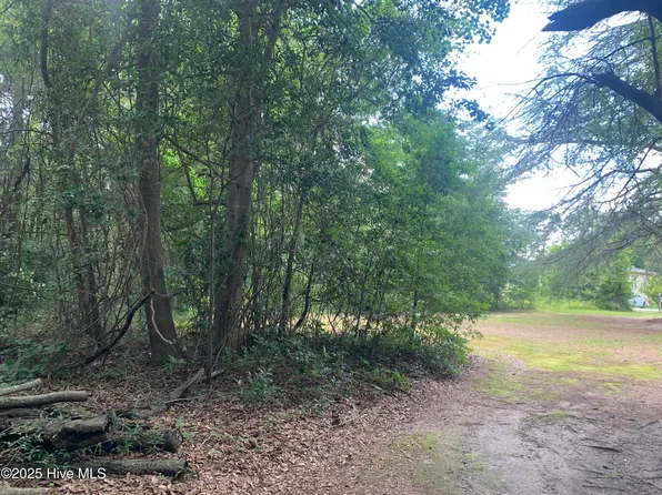 000 Susan Street, Clinton, NC 28328