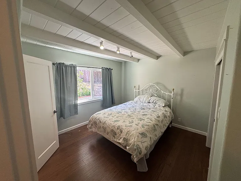 325 Vista Robles Dr — Photo 8
