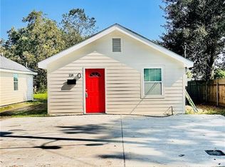 118 Treuil Ln, Belle Chasse, LA 70037