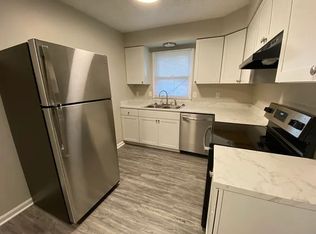 581 Eureka Springs Dr, Lexington, KY 40517