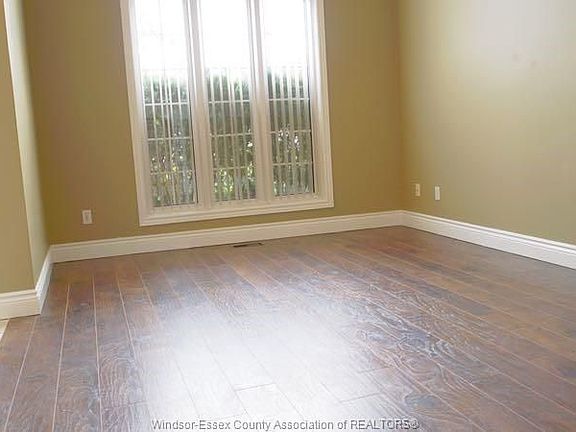 4th image of 4355 Betts Ave