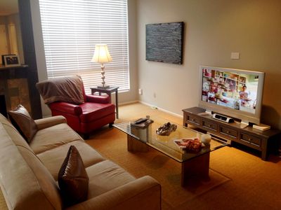 927 N Kings Rd, Los Angeles, CA, 90069