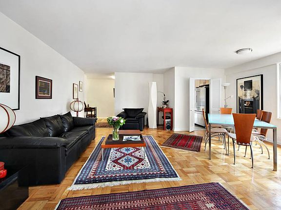 3rd image of 77 W 55th St APT 9B