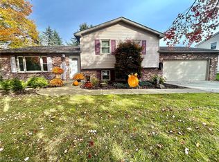 120 Spring Garden Dr, Youngstown, OH 44512