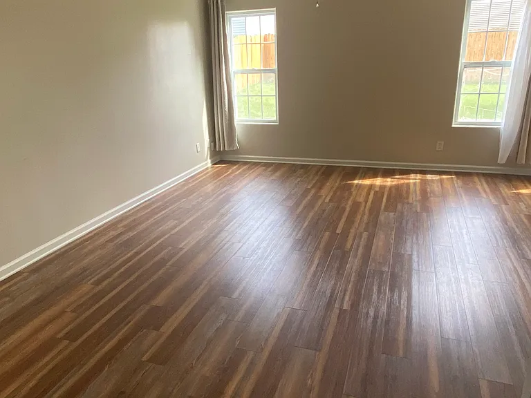 101 Rose St — Photo 11