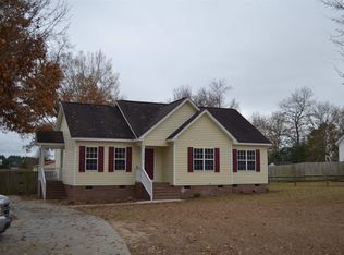 919 Hermitage Pond Rd, Camden, SC 29020