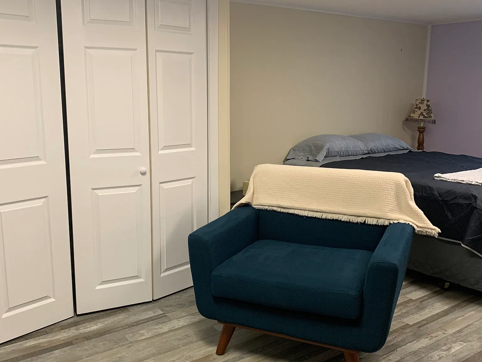 Studio, 800 sqft, $700 — Photo 4