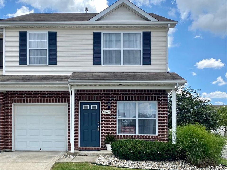 1st image of 9763 Silver Leaf Dr #8