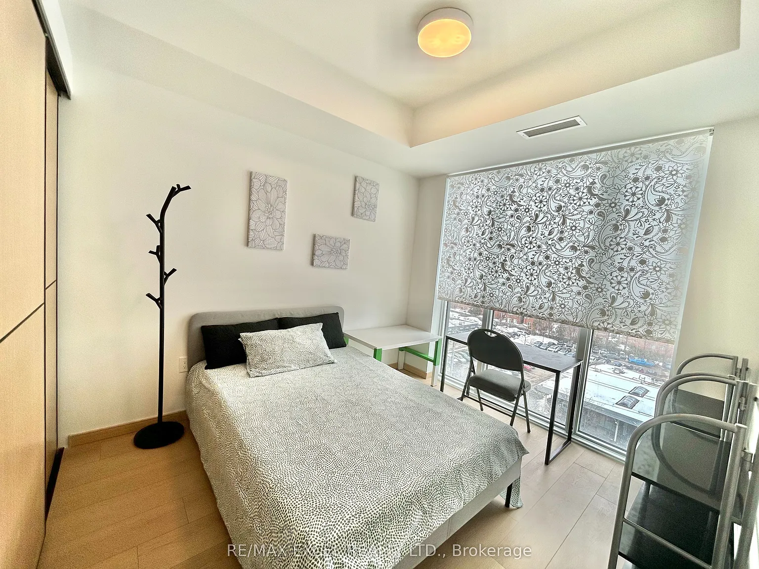 2 bed, $2,350 — Photo 2