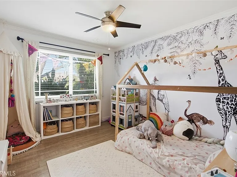 6443 Gross Ave — Photo 17