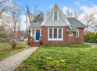 9 Atwood Rd, South Hadley, MA 01075