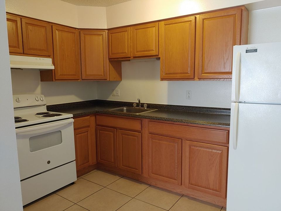 PARK PLACE APARTMENTS 505 & 507 E 4th St Huxley IA Zillow