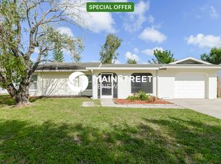 5724 Whistlewood Cir, Sarasota, FL 34232