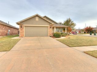 2409 Trailwood Dr, Norman, OK 73069