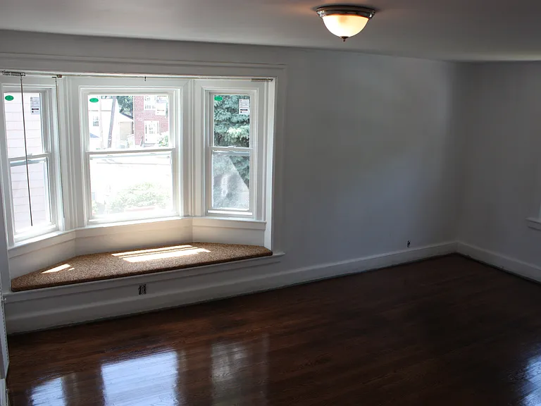 59 College Ave #2 — Photo 7