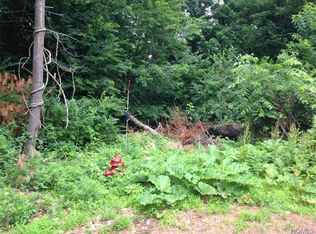 3017 Clearview St, Yorktown Heights, NY 10598