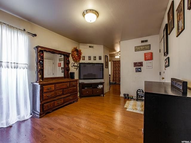 1st image of 265 E Hill Ave APT 3