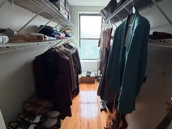 2036 Mass Ave #4, Cambridge, MA 02140