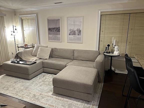 4th image of 1625 Paterson Plank Rd APT 1