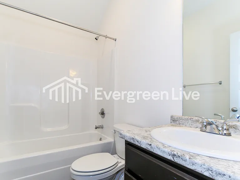 4834 Cove Ln — Photo 13