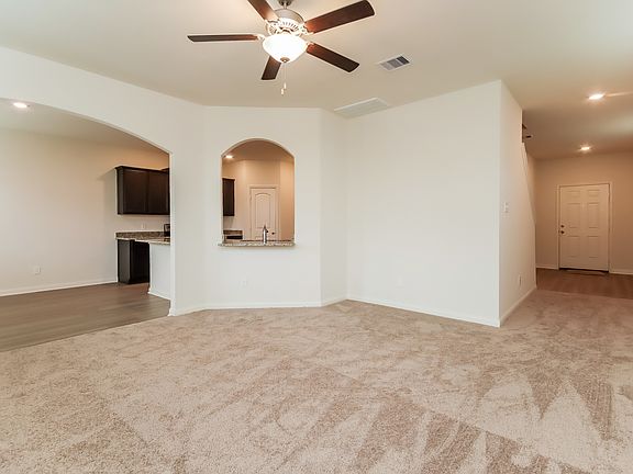 3rd image of 5826 Sapphire Lagoon Rd
