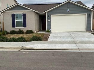 2834 N Stanley Ave, Fresno, CA 93737