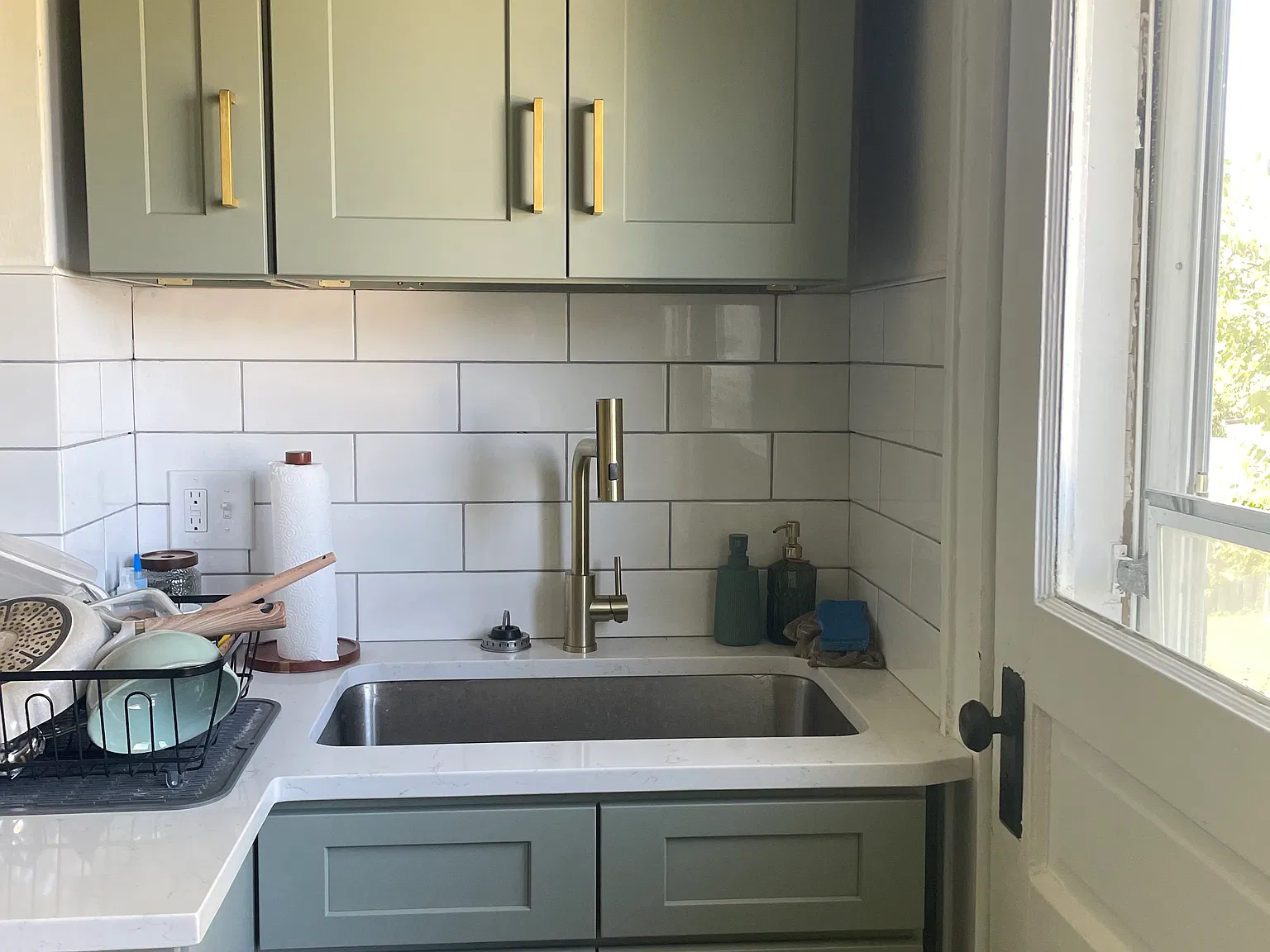 3 bed, $1,395 — Photo 2