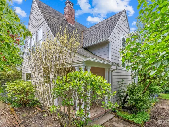 3405 E Mercer Street, Seattle, WA 98112