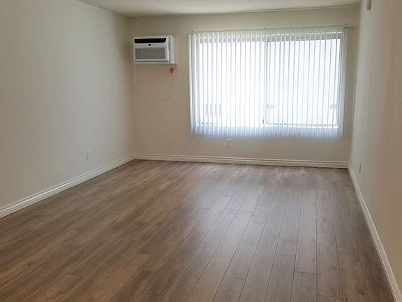 5th image of 5480 Quakertown Ave #207