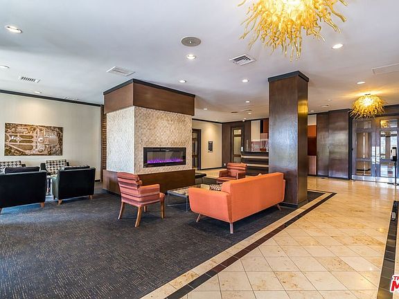 3rd image of 7135 Hollywood Blvd APT 708