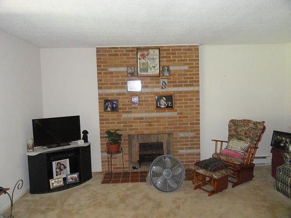 5th image of 19 Lorelei Dr
