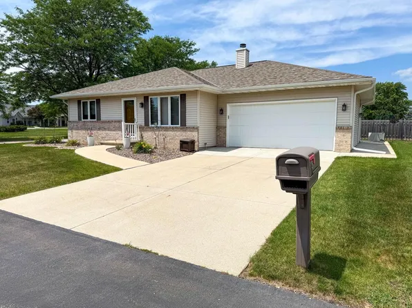 5 Prestige CIRCLE, Fond Du Lac, WI 54935
