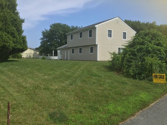 2nd image of 69 Lakeworth Ave