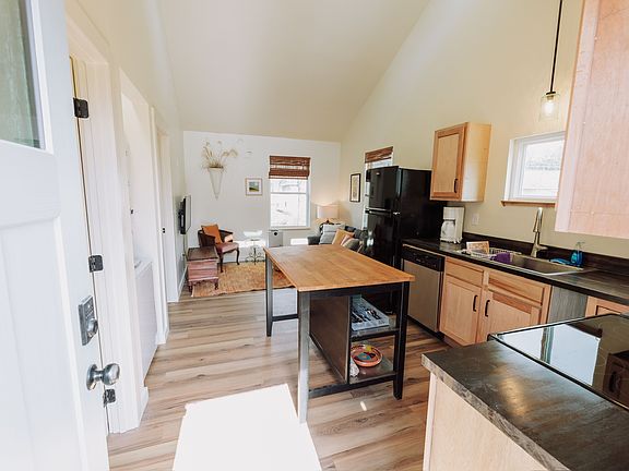 4th image of 3507 4th Ave #A
