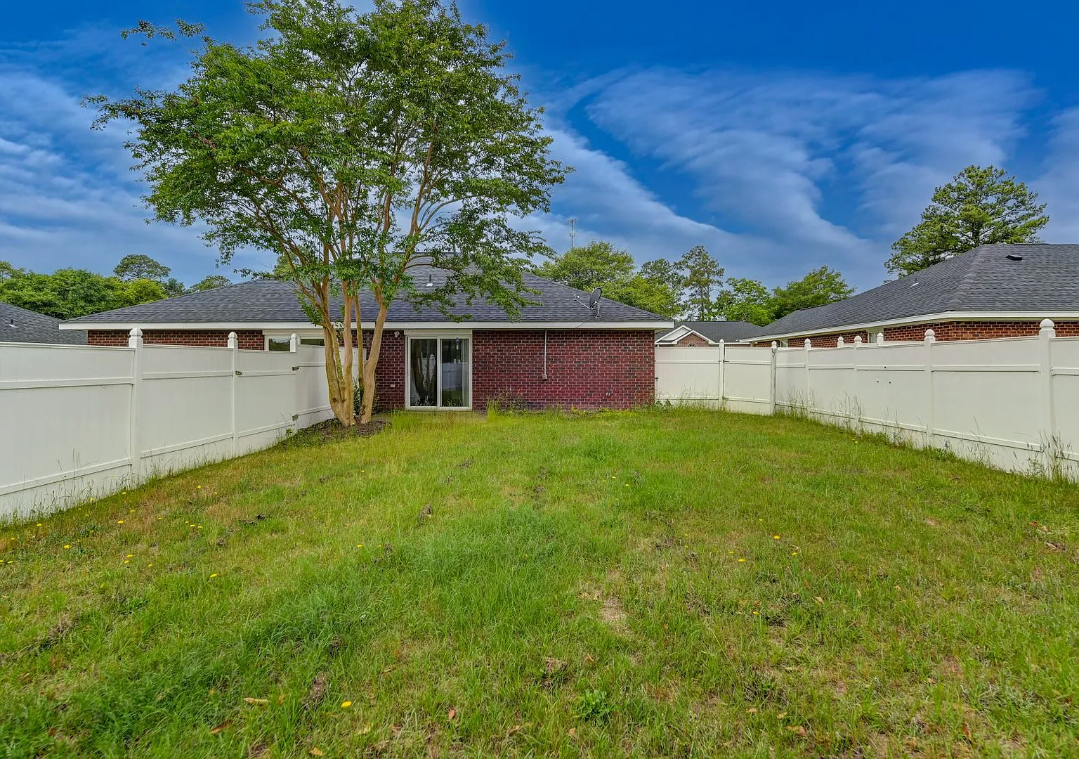 Hutto Hills — Photo 2
