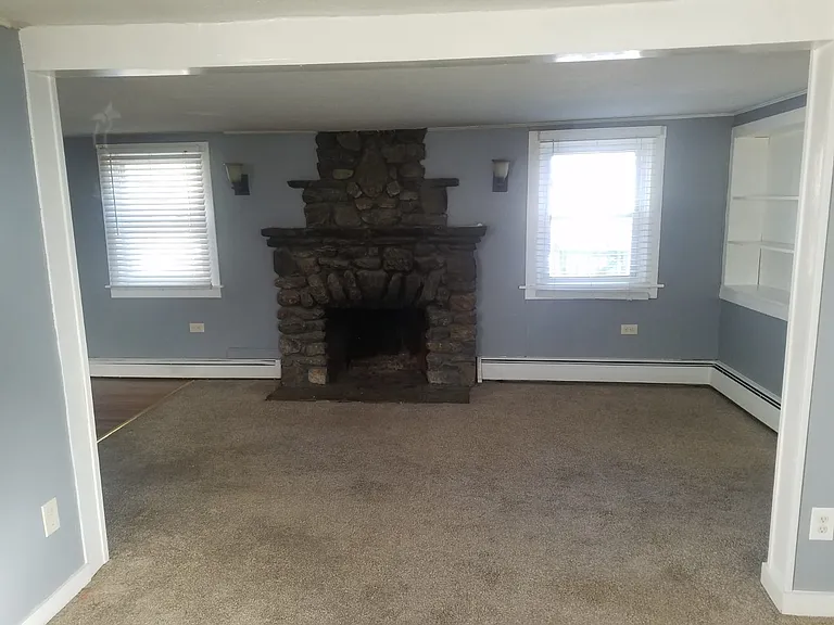 11 Lambs Grv — Photo 7