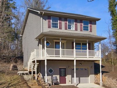 477 Sand Hill Rd, Asheville, NC, 28806