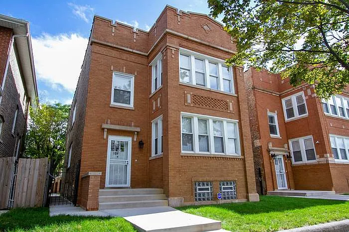 2 bed, $1,600 — Photo 1