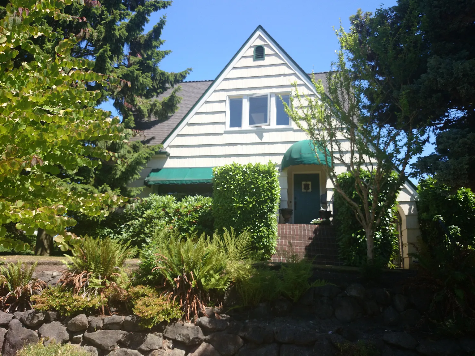 2632 28th Ave W photo 1