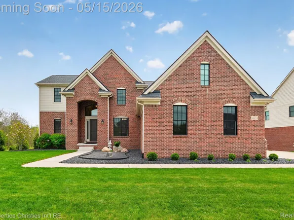 16674 Canvas Creel Ct, Northville, MI 48168